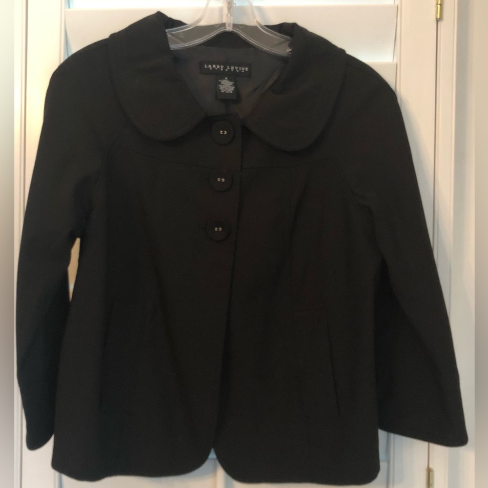 LARRY LEVINE SIZE 4 Black Short Jacket